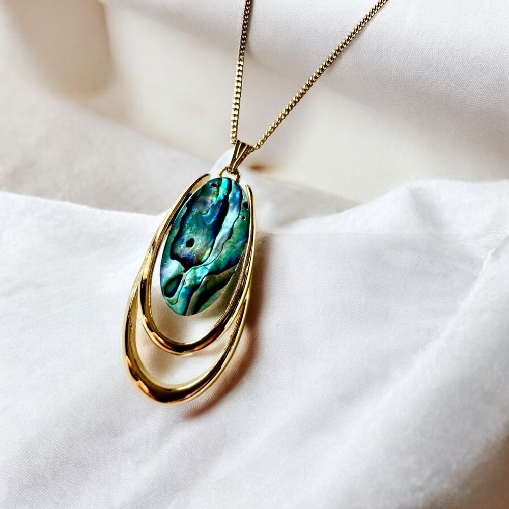 22k gold plated Stunning Signed Arik Pendant With NS Chain